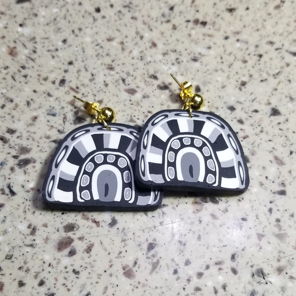 Polymer clay earrings - Picture 2 of 4